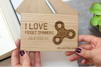 I love fidget spinners...